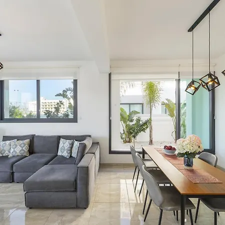 Pernera * Πρωταράς