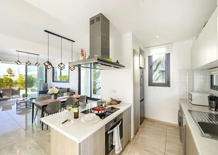 Pernera Villa Protaras